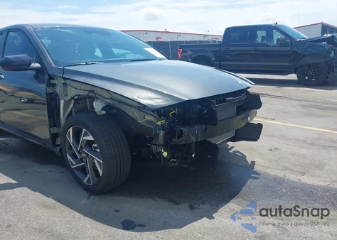 2025 Hyundai Elantra Sel Sport from USA, damaged, VIN KMHLM4DG4SU980596